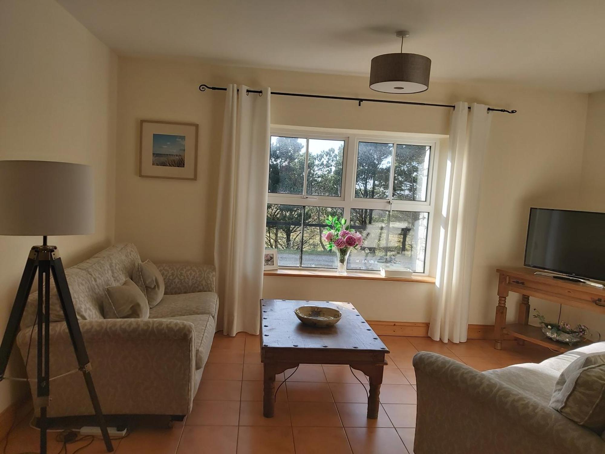 Shanakeever Farm - 2 Bedroom Apartment Clifden Chambre photo